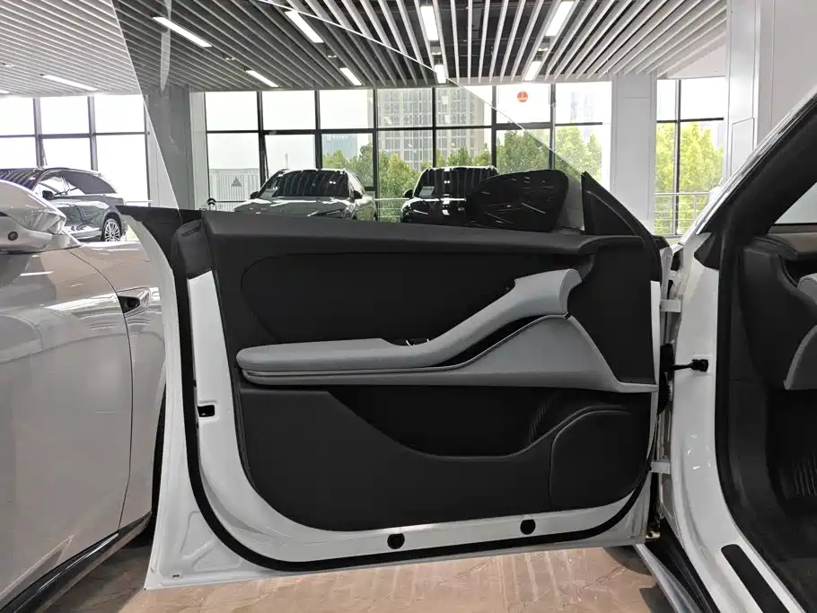 NIO ET5T — миниатюра 7