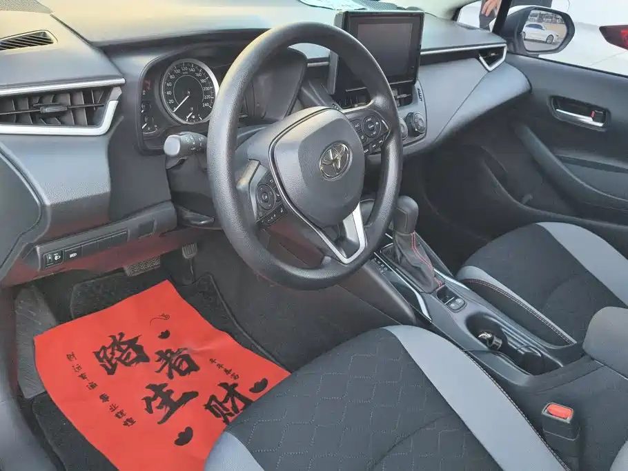Toyota Corolla — миниатюра 12
