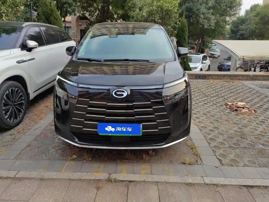 GAC Motor Trumpchi E8 PHEV — миниатюра 2