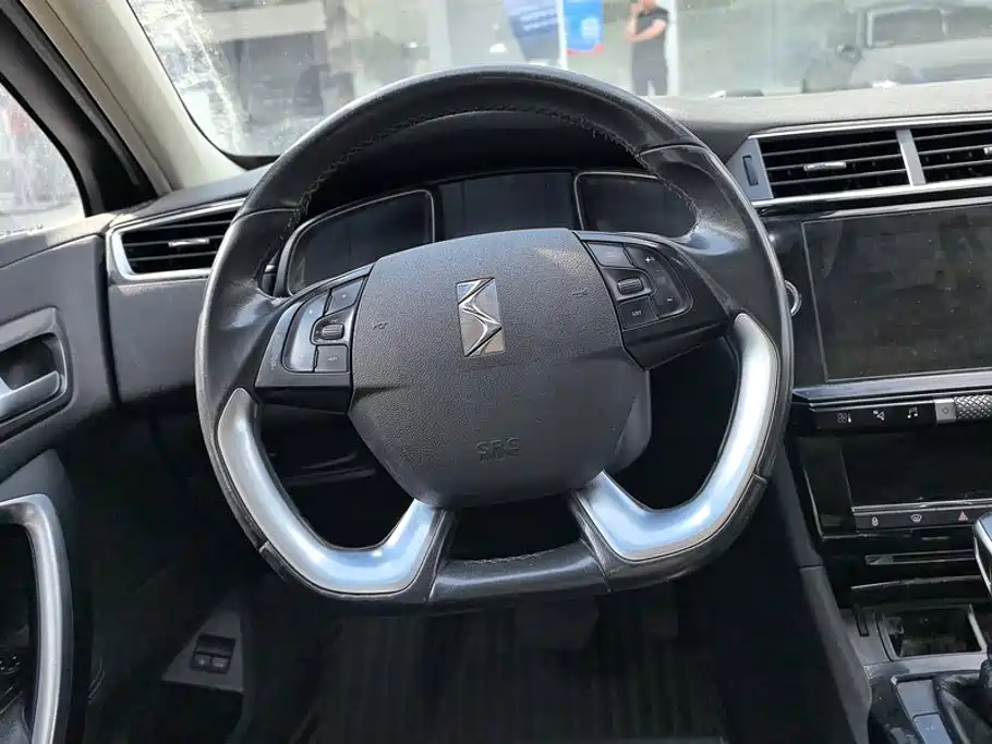 DS DS 6 — миниатюра 15
