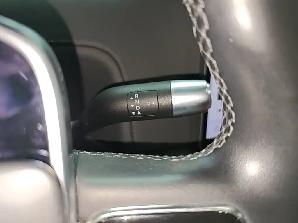 Li Auto Li L8 — миниатюра 14