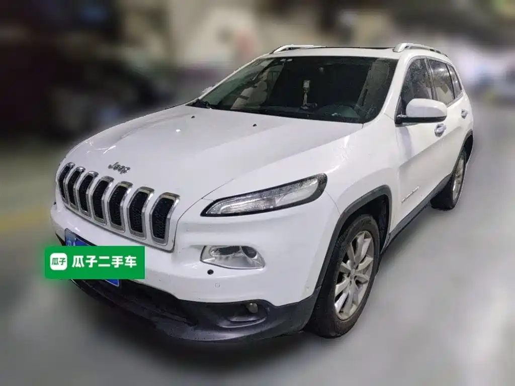 Jeep Cherokee (Import) 2015