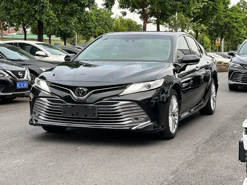 Toyota Camry 2018 2.5G Luxury