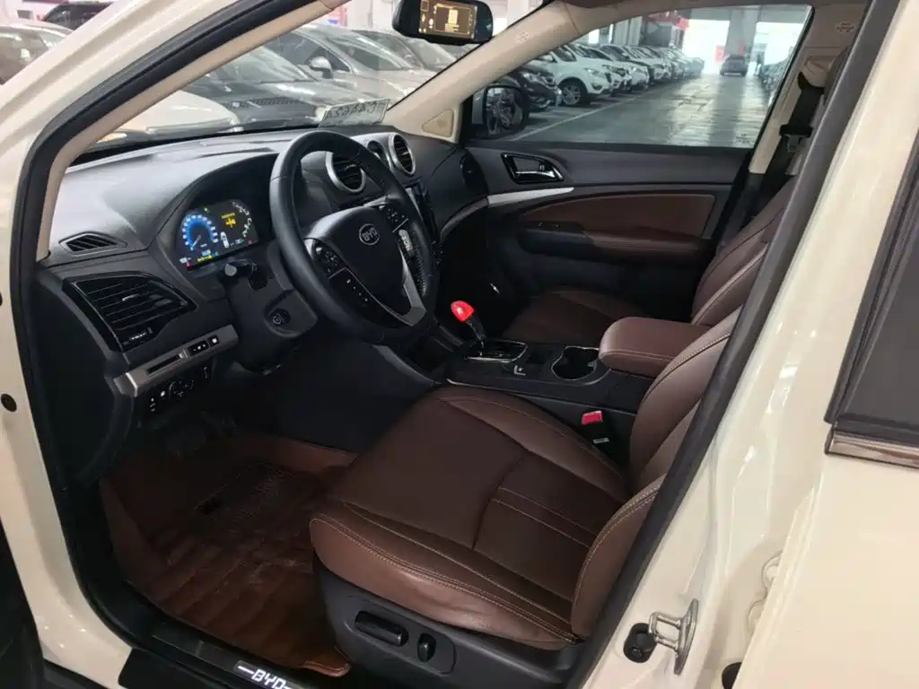 BYD S7 — миниатюра 15