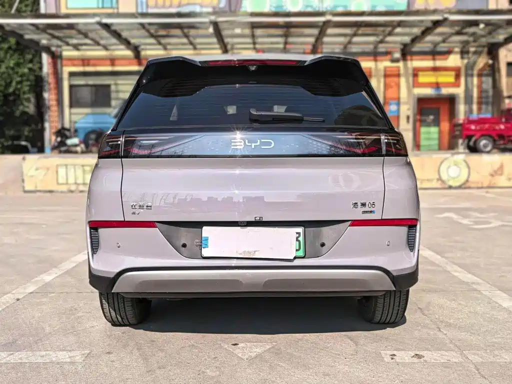 BYD Sealion 05 EV — миниатюра 16