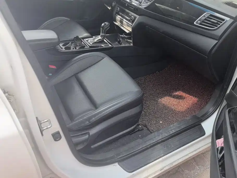 Hyundai Mistra — миниатюра 8