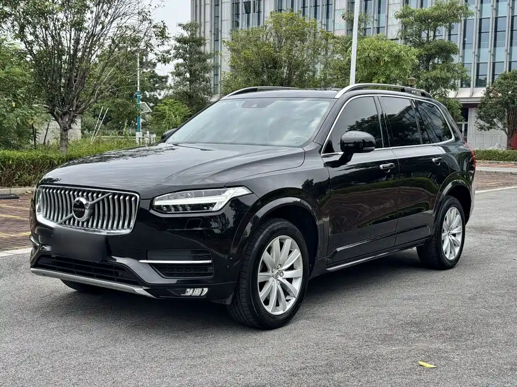 Volvo XC90 — миниатюра 2