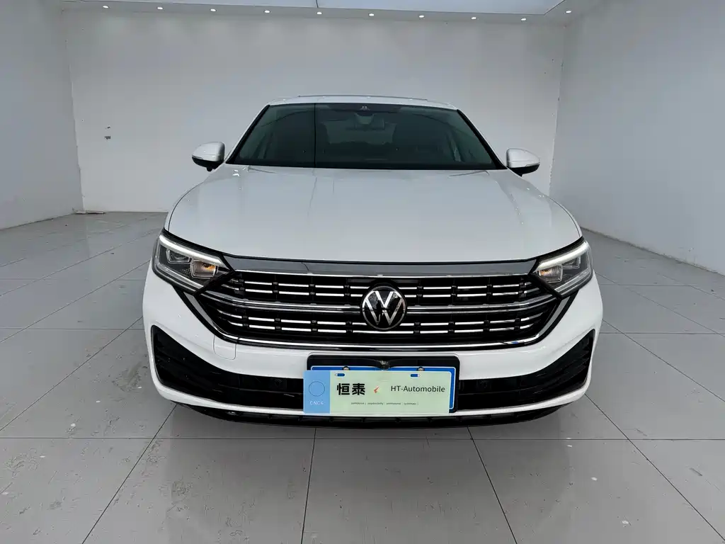 Volkswagen Sagitar — миниатюра 2