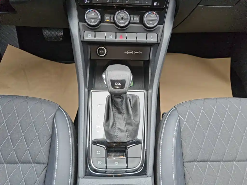 Skoda Karoq — миниатюра 14