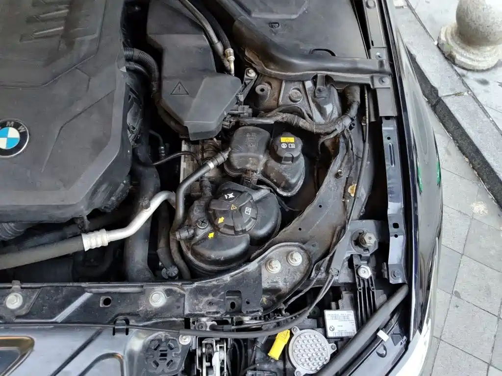 BMW 3 Series — миниатюра 20