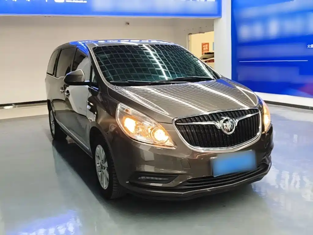 Buick GL8 — миниатюра 4