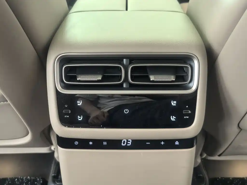Li Auto Li i6 — миниатюра 17