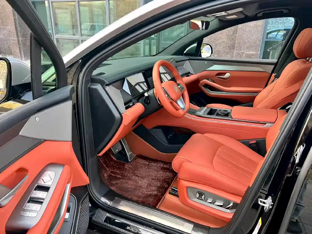 BYD Tang L — миниатюра 4