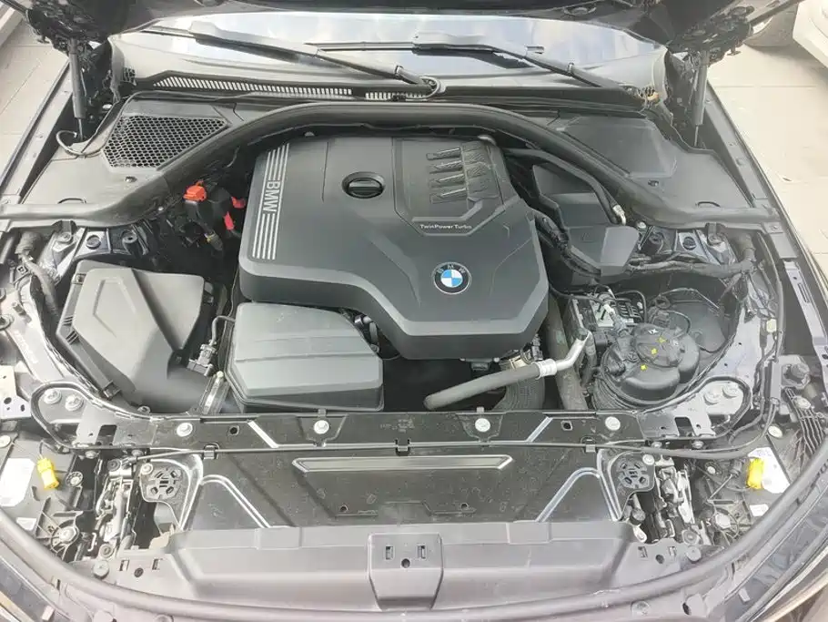 BMW 3 Series — миниатюра 10