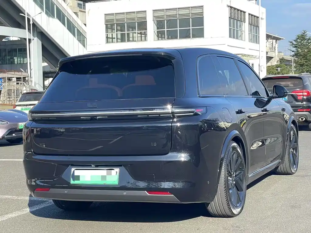 Li Auto IDEAL L8