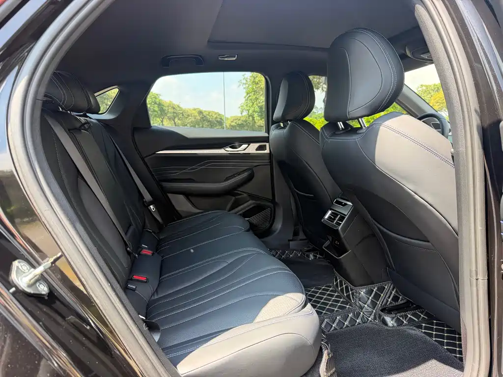 Geely Xingrui — миниатюра 16