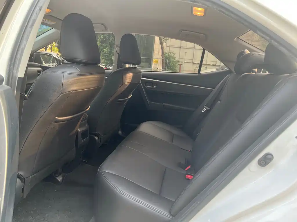 Toyota Corolla — миниатюра 7
