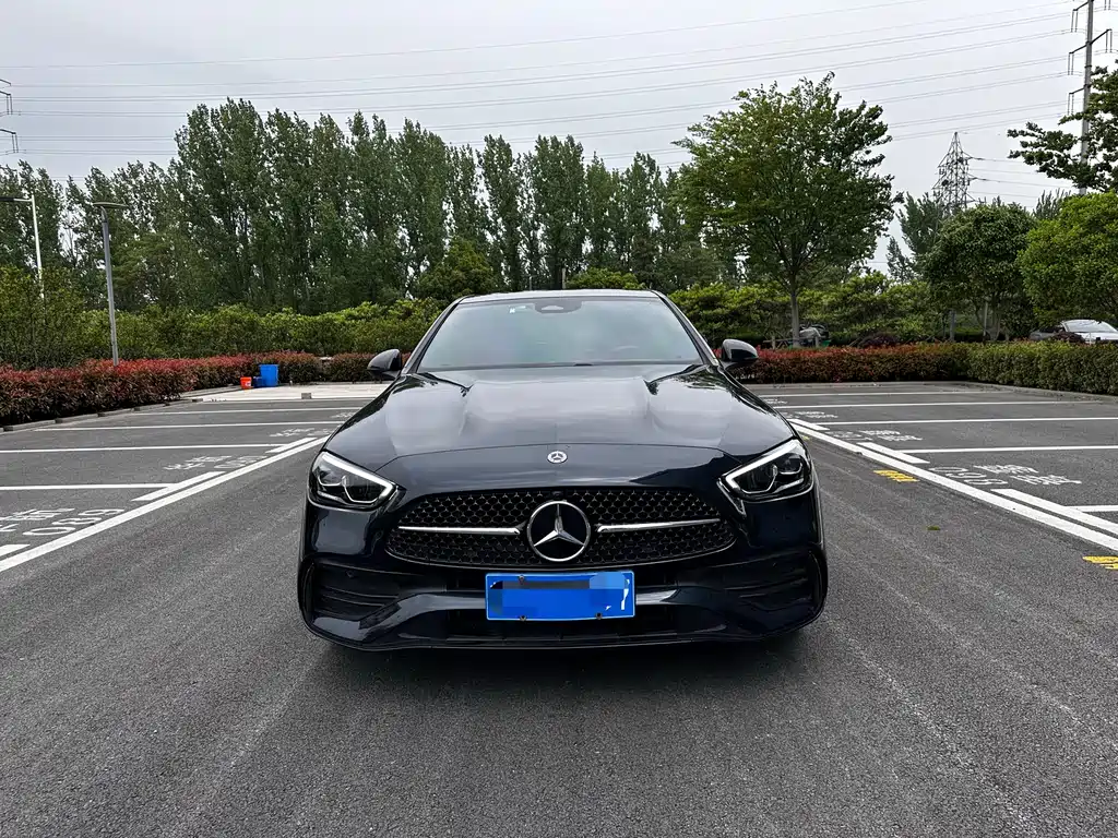 Mercedes-Benz C-Class 2022