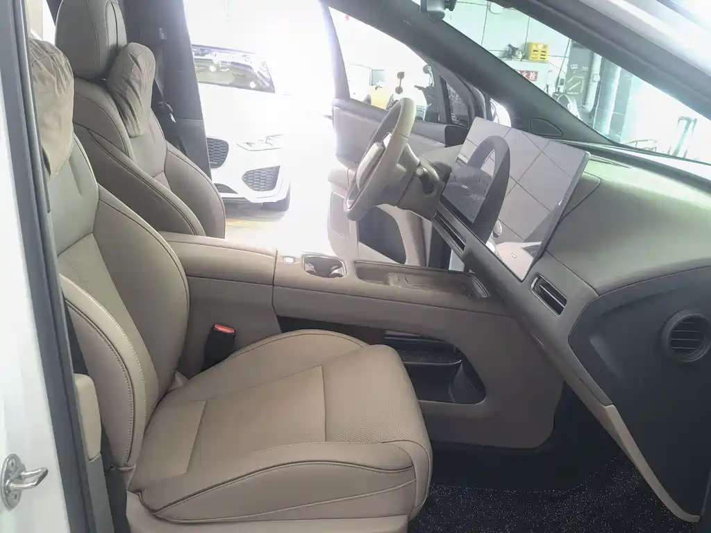Li Auto Li i6 — миниатюра 13