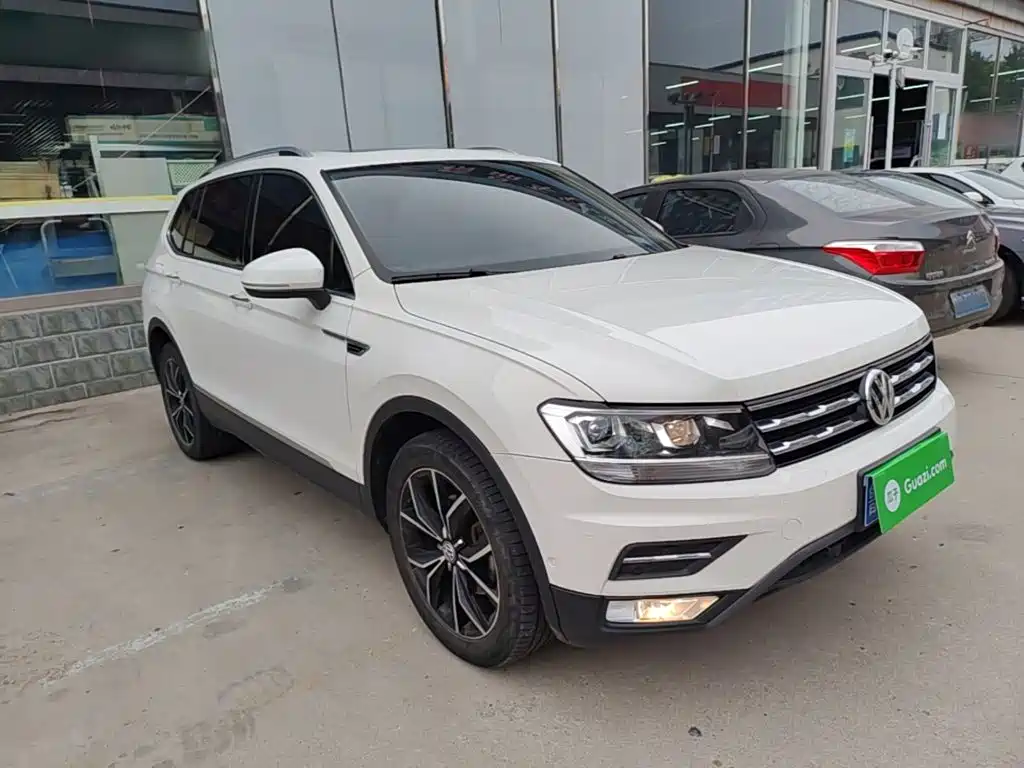 Volkswagen Tiguan L — миниатюра 4