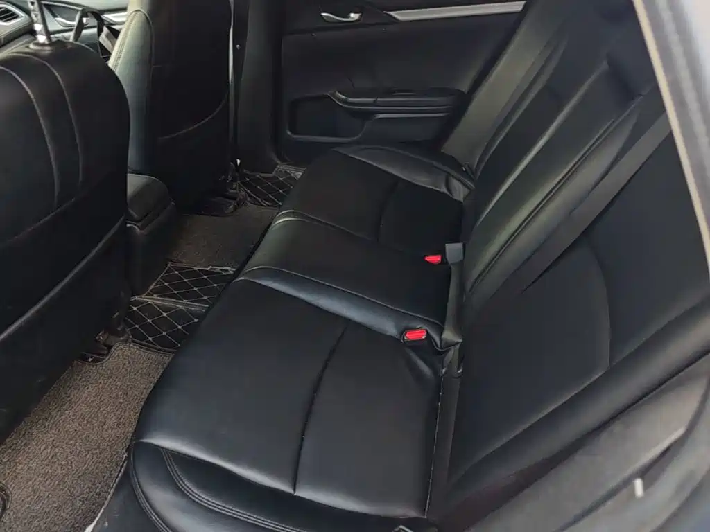 Honda Civic — миниатюра 17