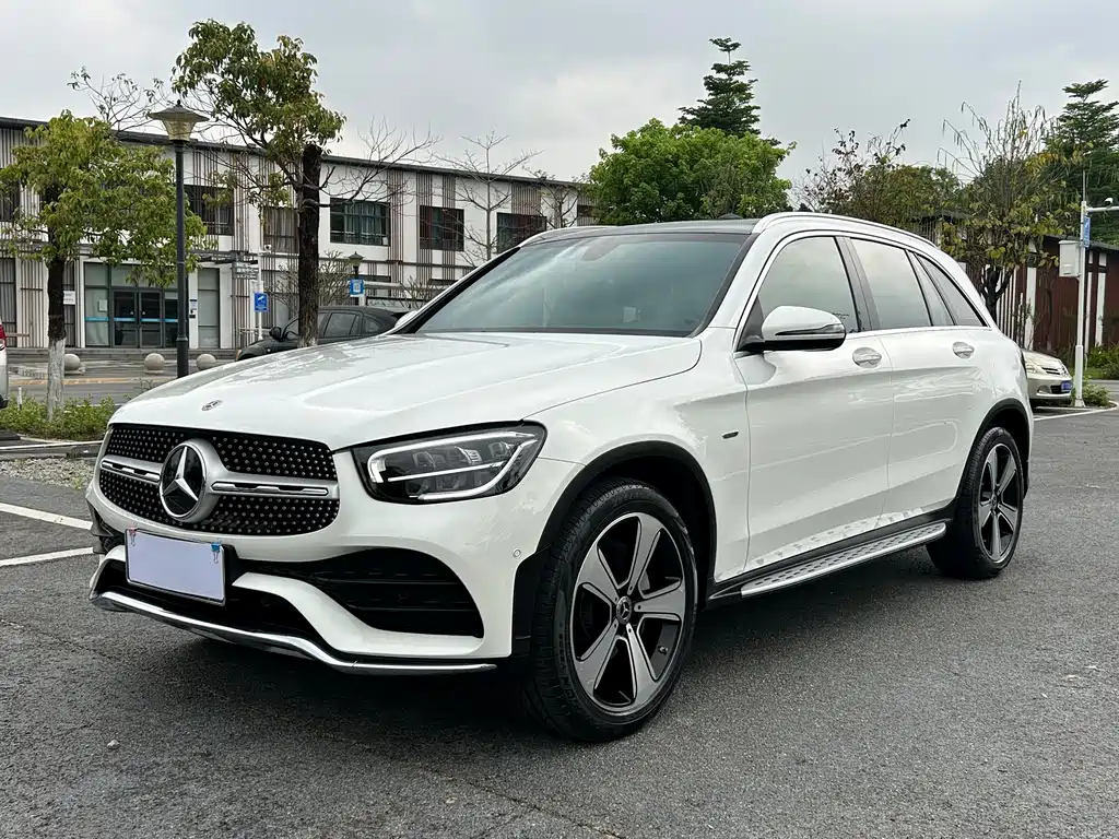Mercedes-Benz GLC 2022