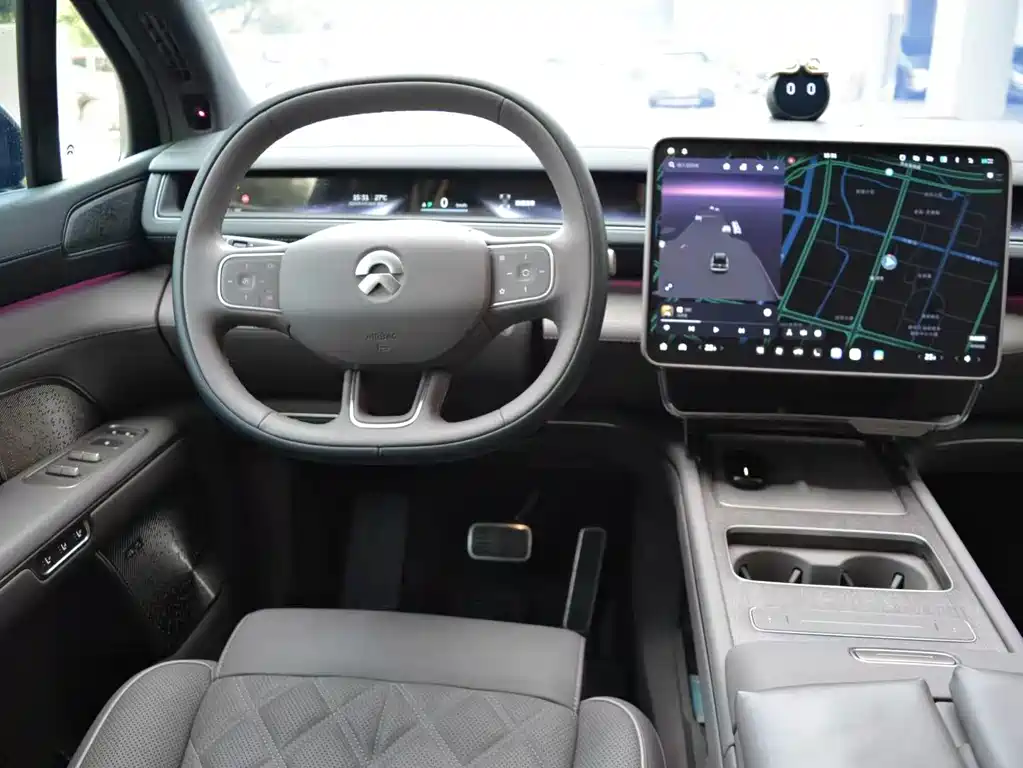 NIO ES8 — миниатюра 12
