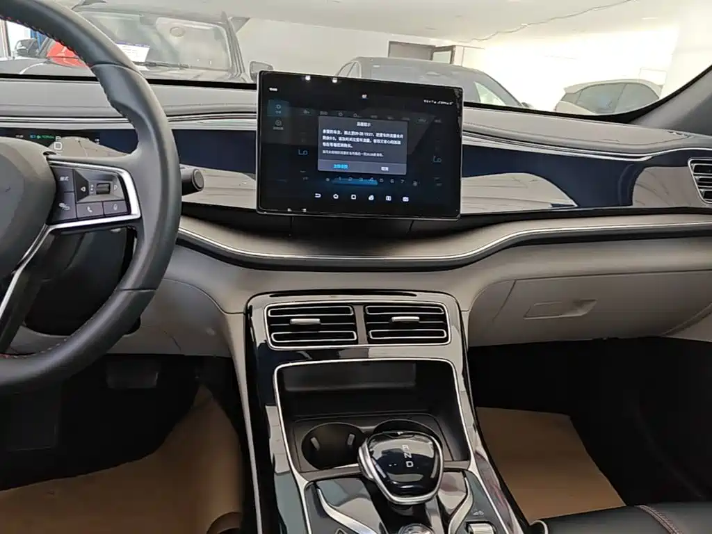 BYD Qin PLUS — миниатюра 13