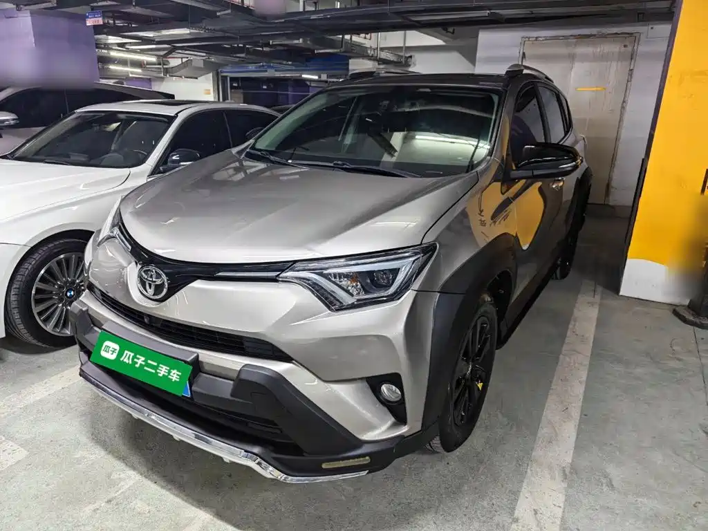 Toyota RAV4 — миниатюра 2