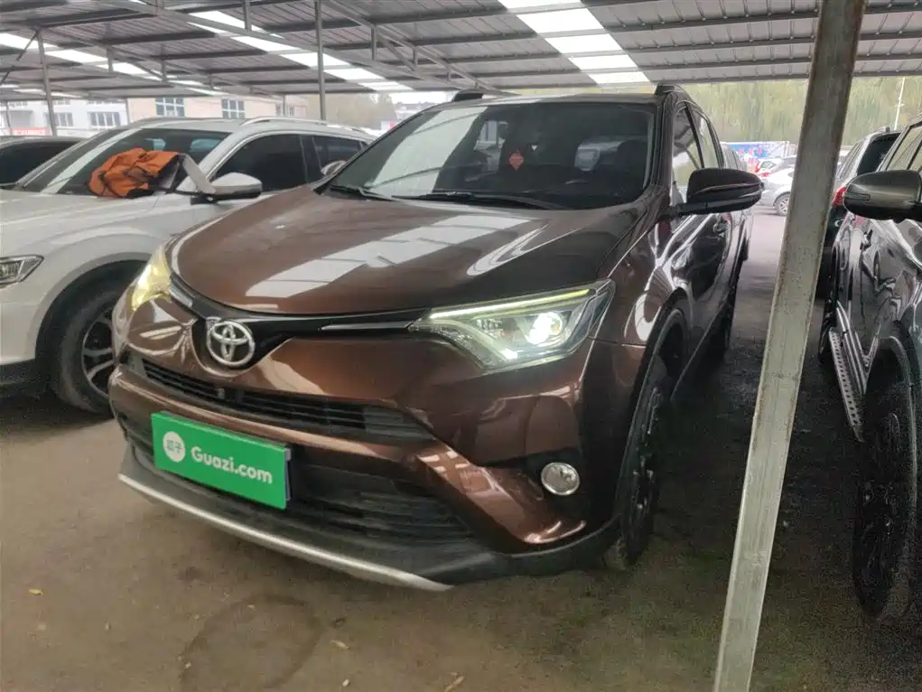 Toyota RAV4 2017
