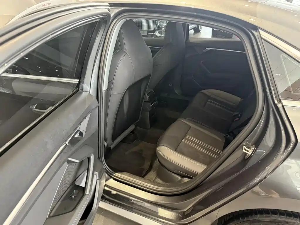 Audi A3 — миниатюра 8