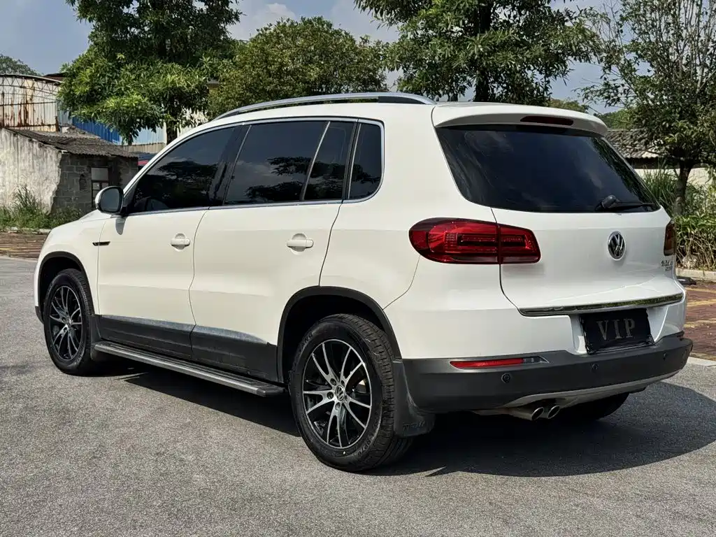 Volkswagen Tiguan — миниатюра 10