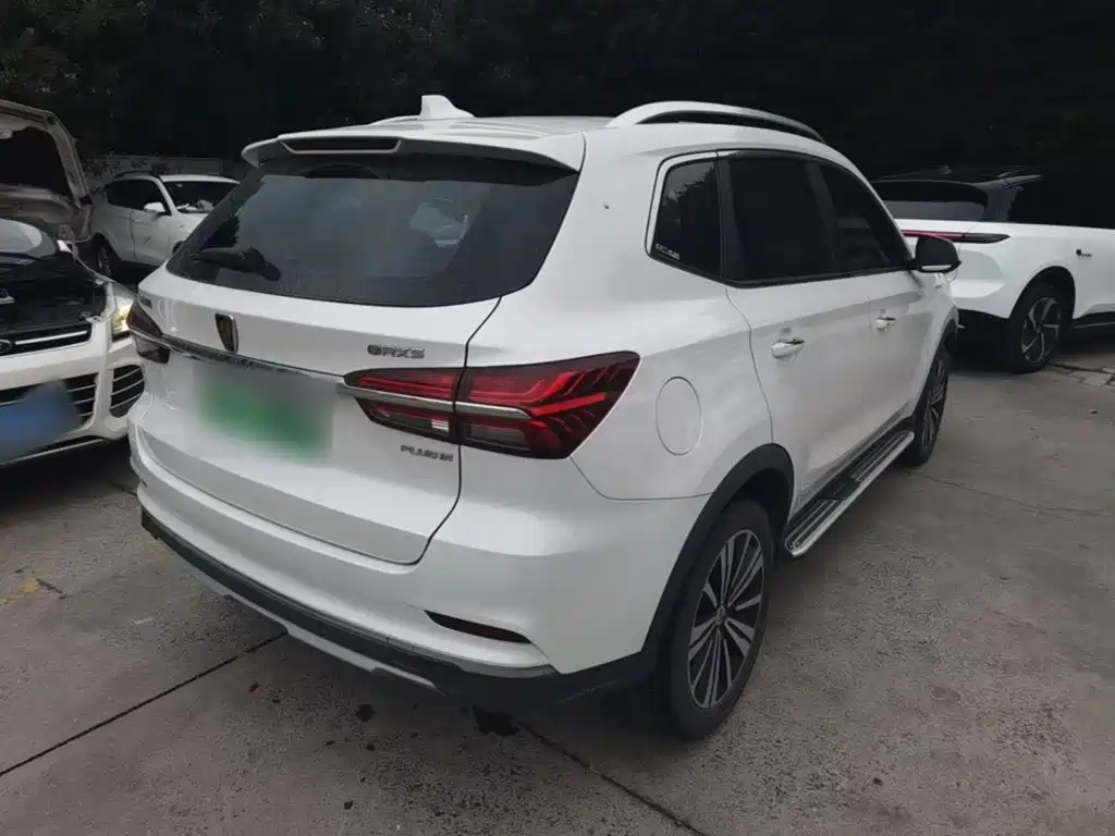 Roewe RX5 New Energy — миниатюра 7