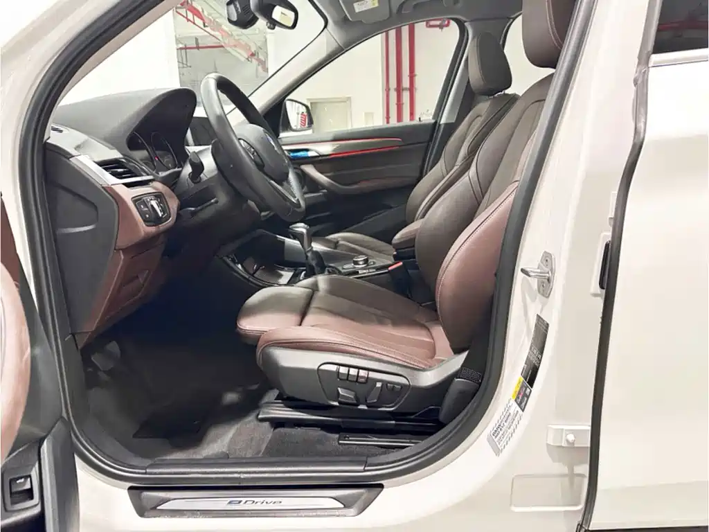 BMW X1 New Energy — миниатюра 10