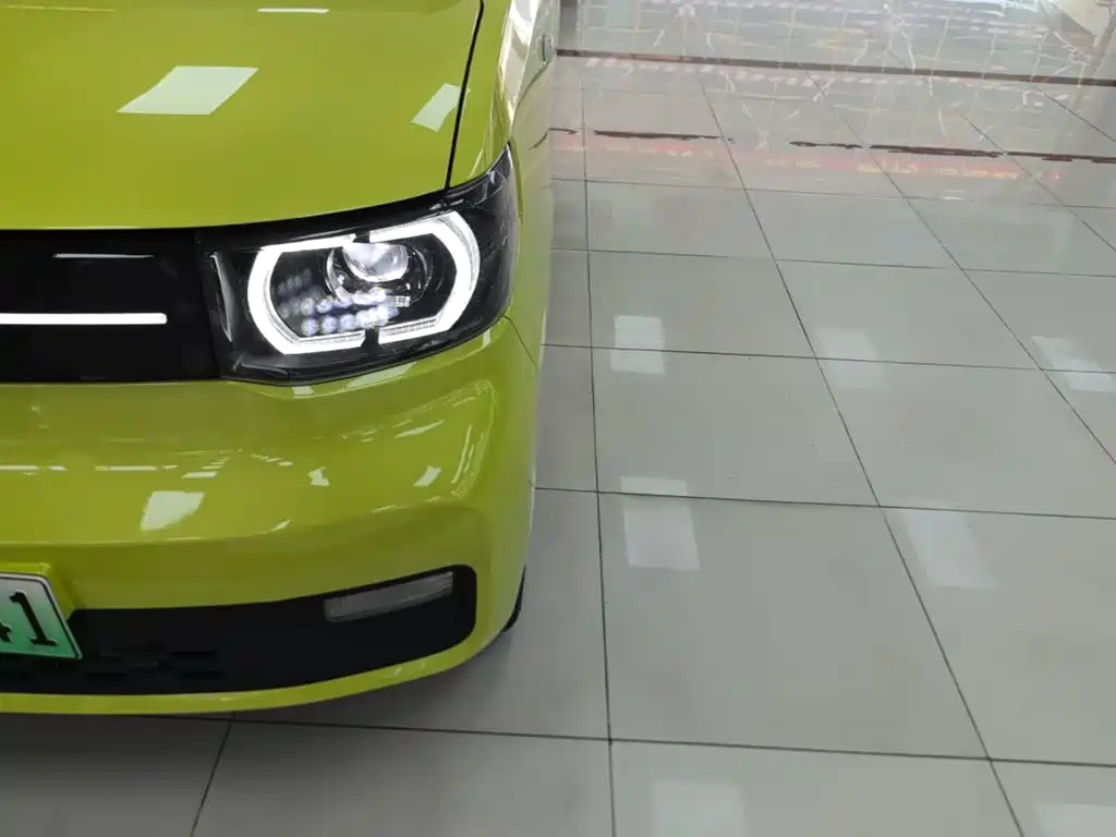 Wuling MINIEV — миниатюра 24