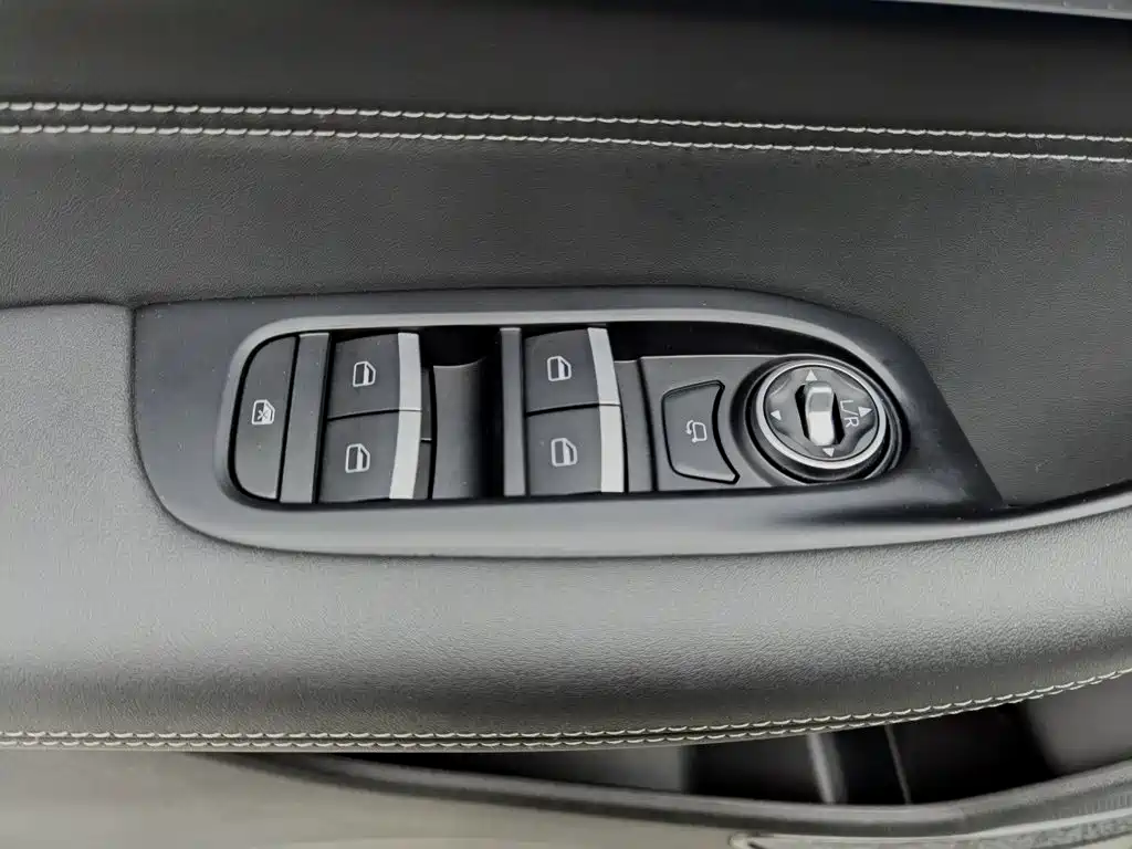 Chery Tiggo 8 — миниатюра 9