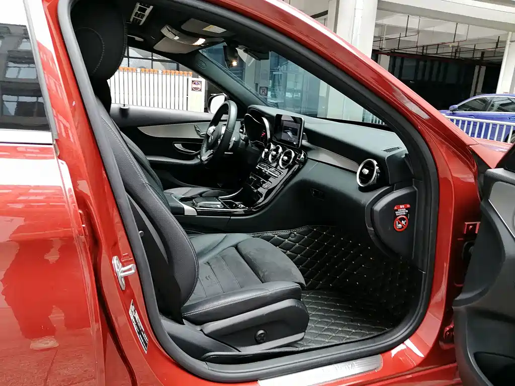 Mercedes-Benz C-Class — миниатюра 12