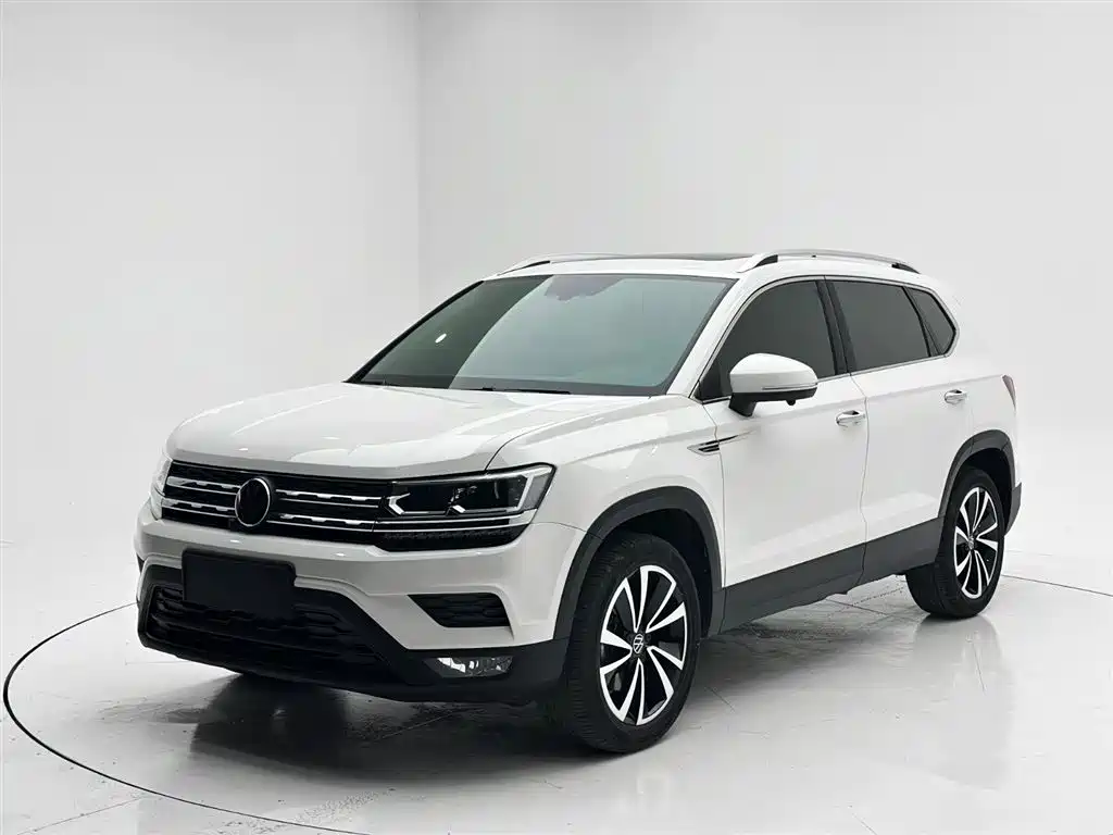 Volkswagen Tharu 2021