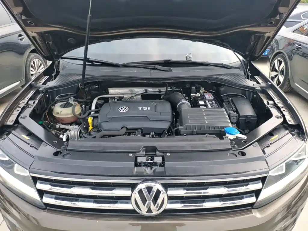 Volkswagen Tiguan L — миниатюра 20