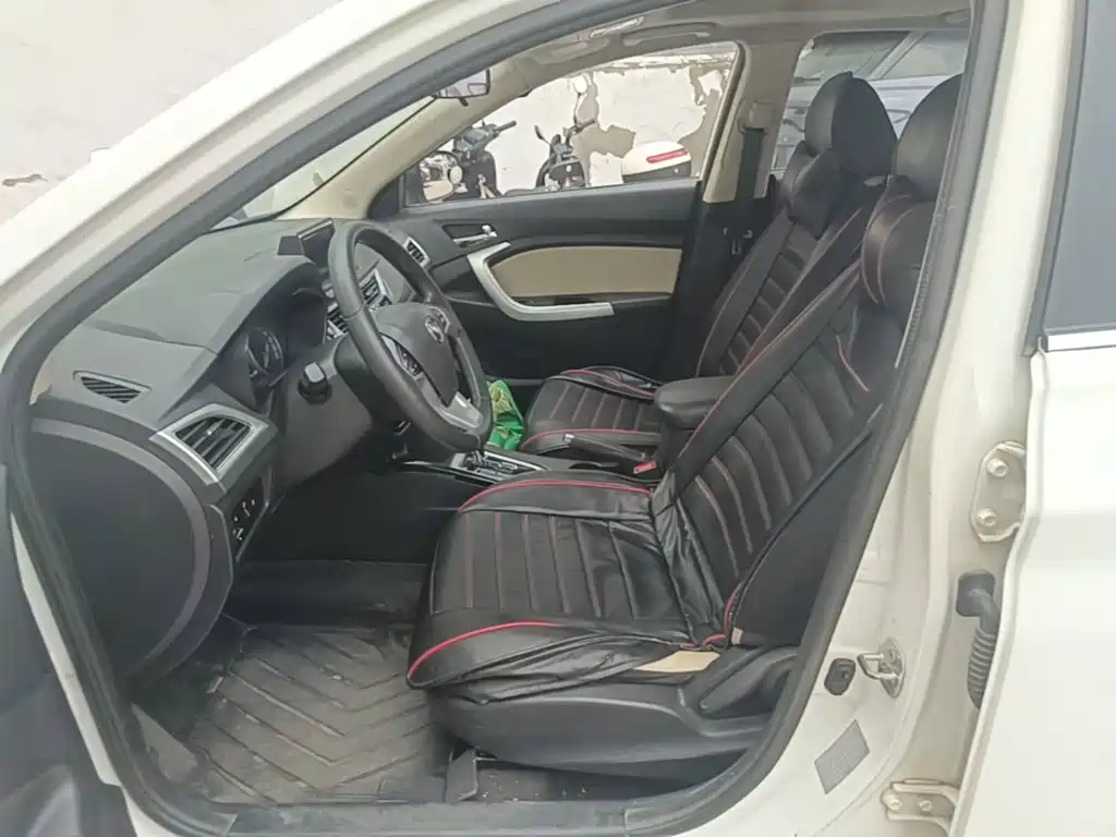 Changan V7 — миниатюра 15