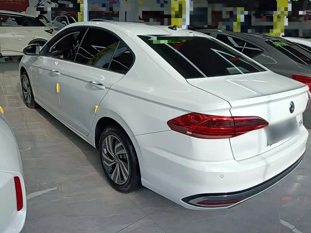 Volkswagen Bora — миниатюра 5