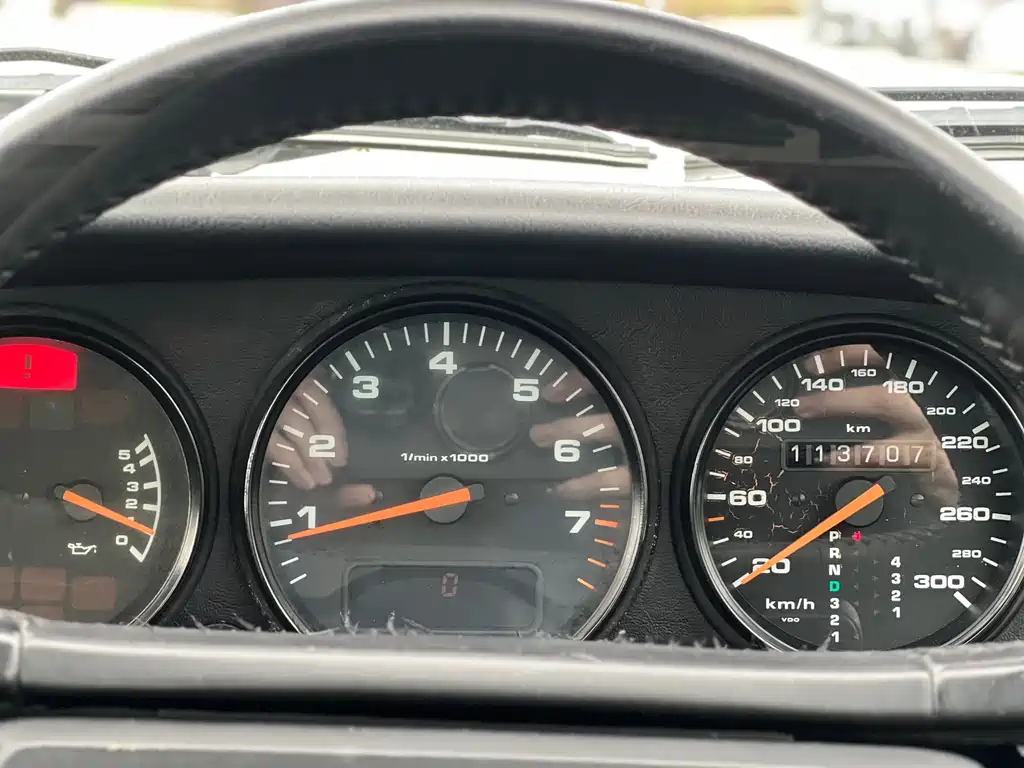Porsche 911 - фото 17
