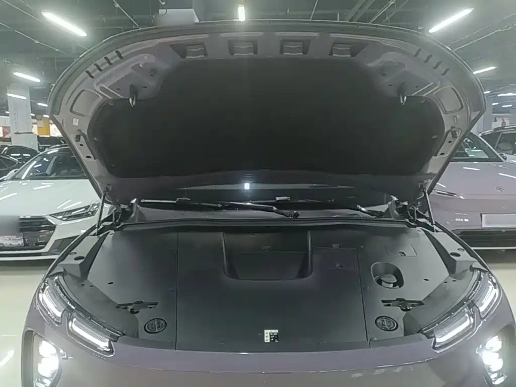 NIO EC6 — миниатюра 20