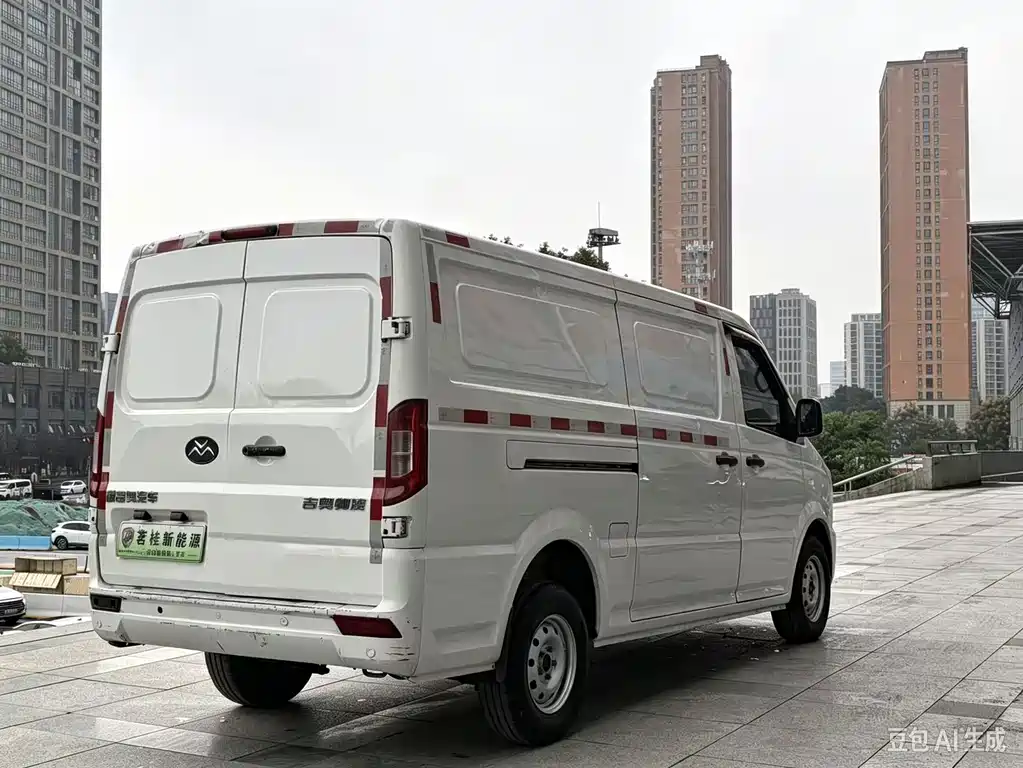 Geely Shuailing — миниатюра 11