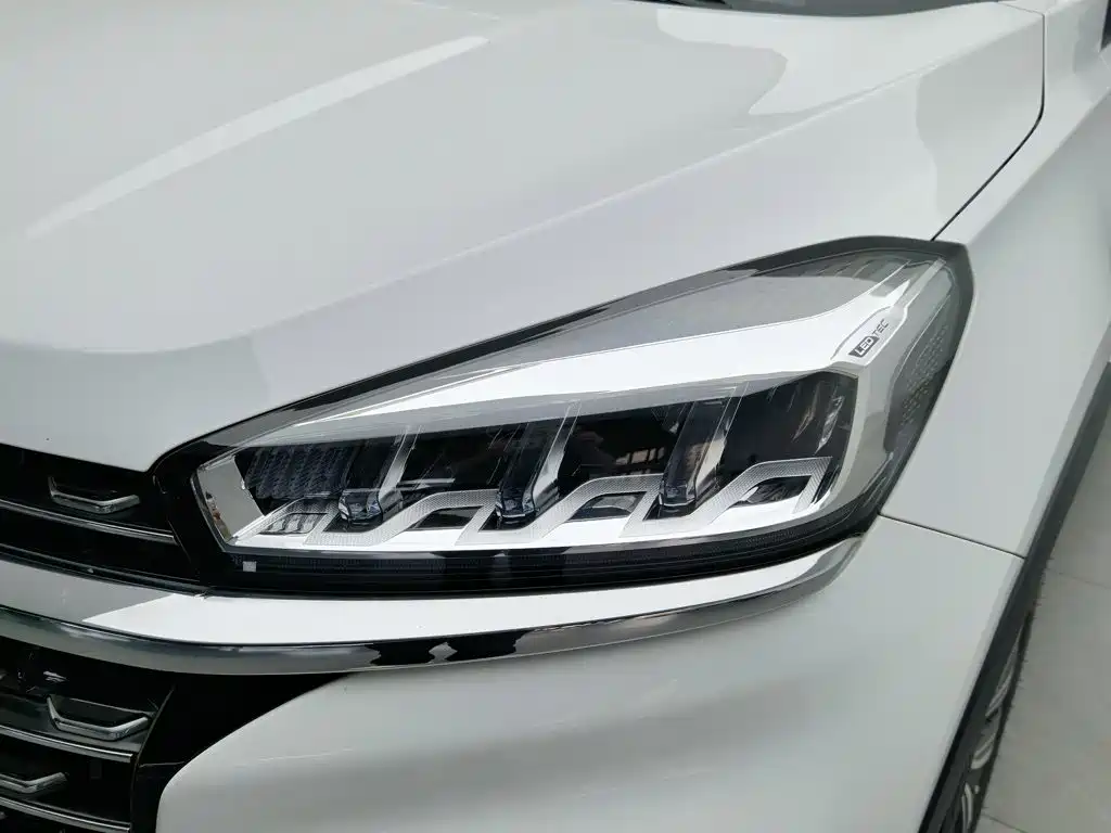 Chery Tiggo 8 — миниатюра 7