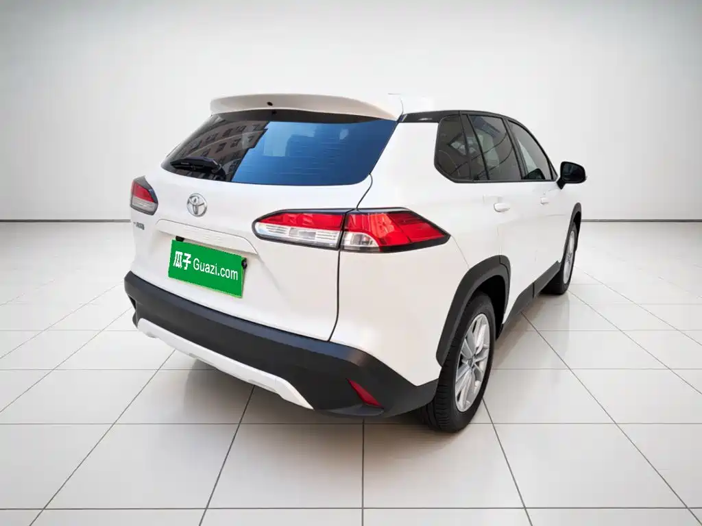 Toyota Corolla Cross — миниатюра 4