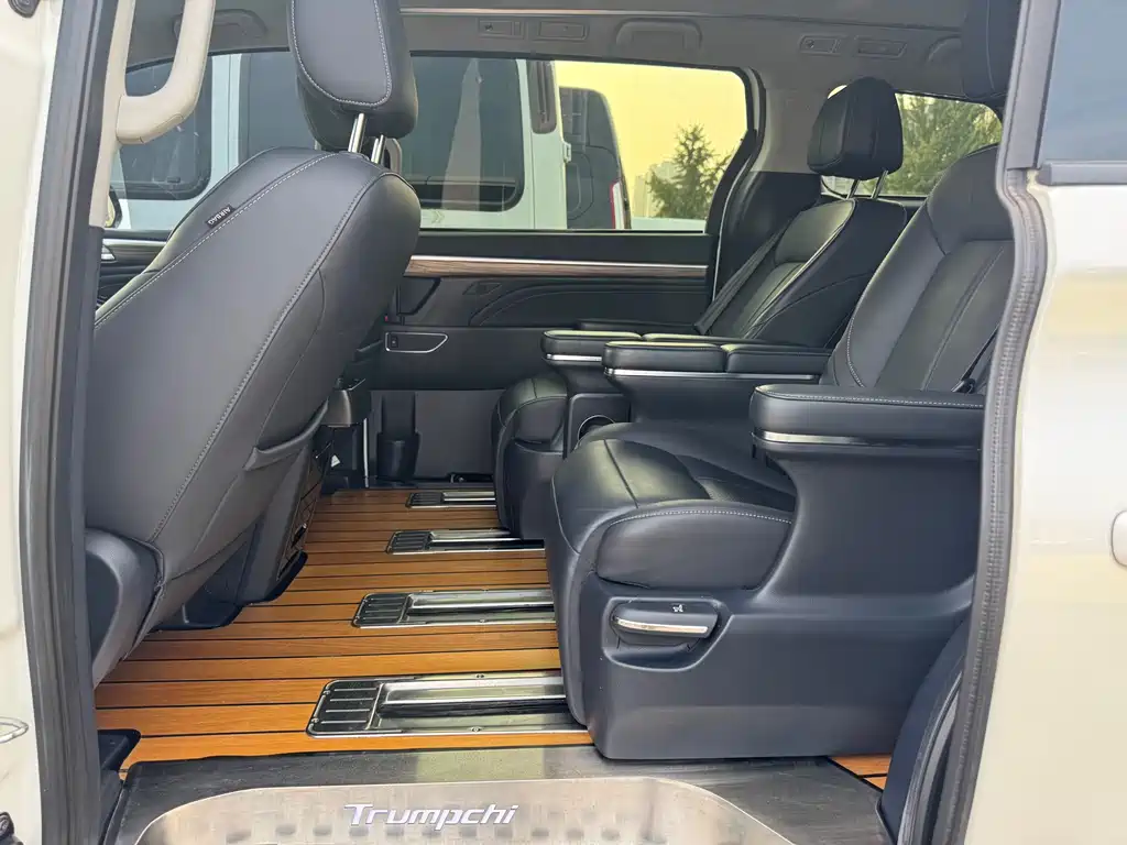 GAC Motor Trumpchi M8 — миниатюра 9