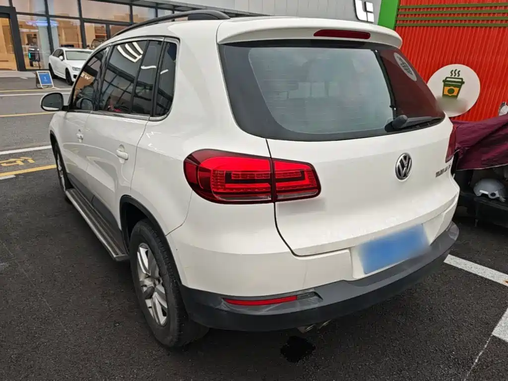 Volkswagen Tiguan — миниатюра 5