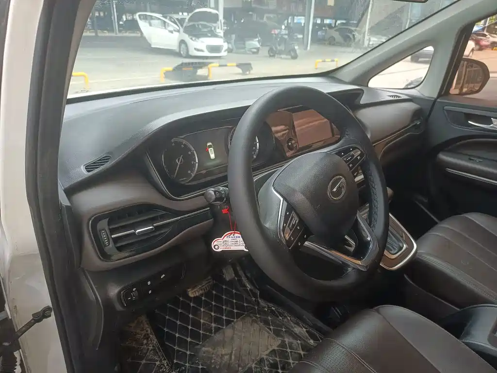 GAC Motor Trumpchi M6 — миниатюра 4