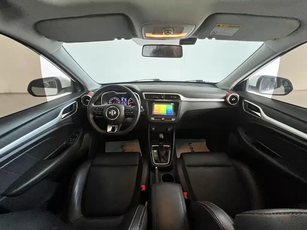 MG ZS — миниатюра 21